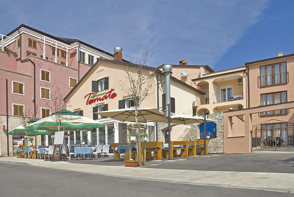 Apartments Tomato 1 Novigrad  ภายนอก รูปภาพ