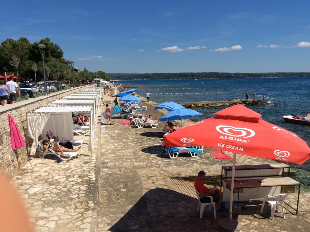 Apartments Tomato 1 Novigrad  ภายนอก รูปภาพ